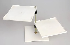 Столик подъемно-поворотный с 2-мя плоскостями - fgospostavki.ru - Обнинск