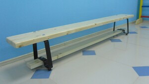Скамейка гимнастическая (металлические ножки, лак) (2,5 м)  - fgospostavki.ru - Обнинск