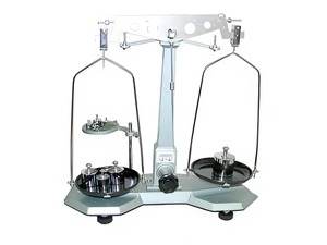 Весы технические до 1000г с разновесом - fgospostavki.ru - Обнинск