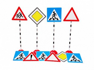 Комплект стоек с дорожными знаками №2 - fgospostavki.ru - Обнинск