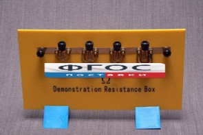 Набор резисторов на панели - fgospostavki.ru - Обнинск